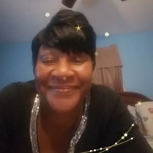 Meet your Posher, Loretta